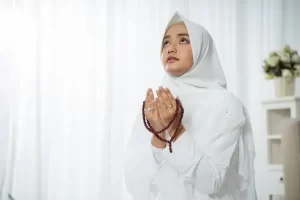 Bacaan Doa Melunasi Hutang Dalam Islam, Agar Dimudahkan!