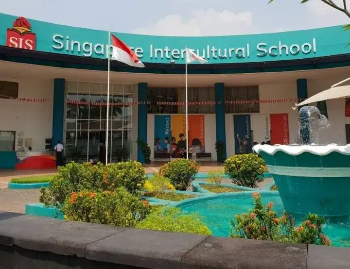 Sekolah Termahal di Indonesia