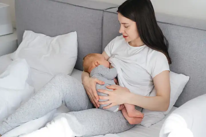 Manfaat Direct Breastfeeding