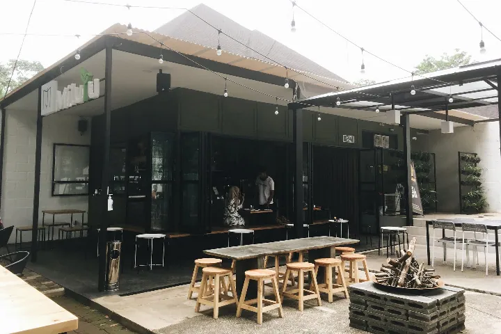 Cafe Dago Instagramable Miluyu Coffee Lounge