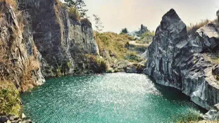 Danau Batu Bacan