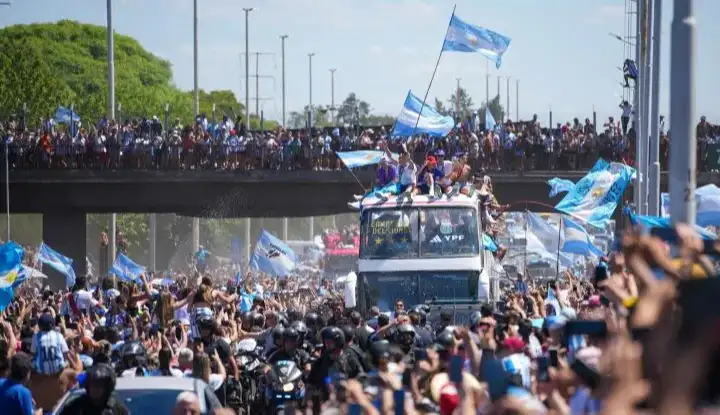 Parade Argentina Juara