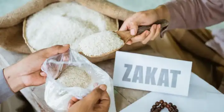 Orang Wajib Membayar Zakat (Muzakki)