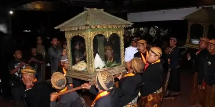 Tradisi Nuzulul Quran di Indonesia
